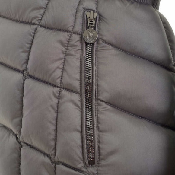 Bernardo Quilted Gray Packable Puffer Hood Jacket - Picture 7 of 12